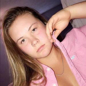 Meet your Posher, Laken